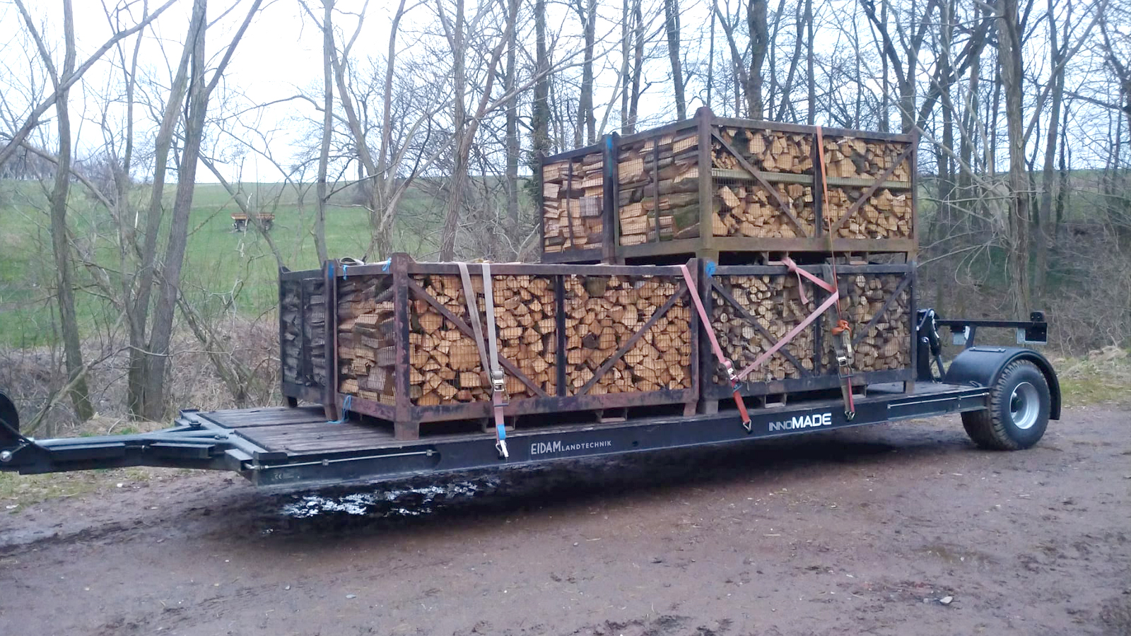 innoMADE Plattformwagen - Transport Holz